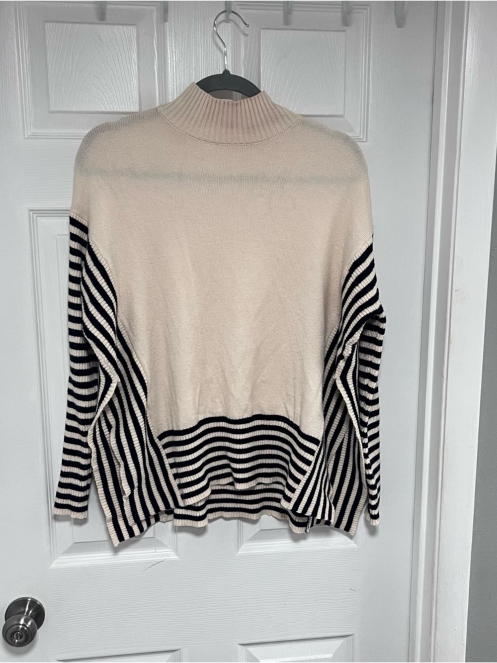 Cream & Black Striped Turtleneck Sweater for Women Size L